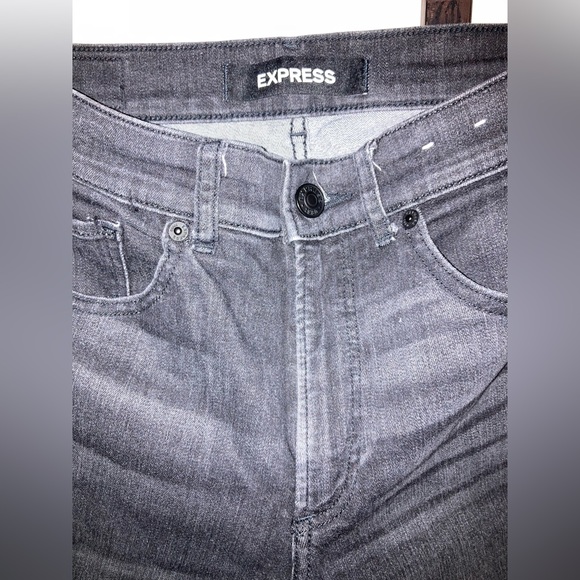Express Jeans - Picture 3 of 5